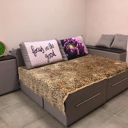 Nigoyana,23 Apartment Вокзал Днепр Esterno foto