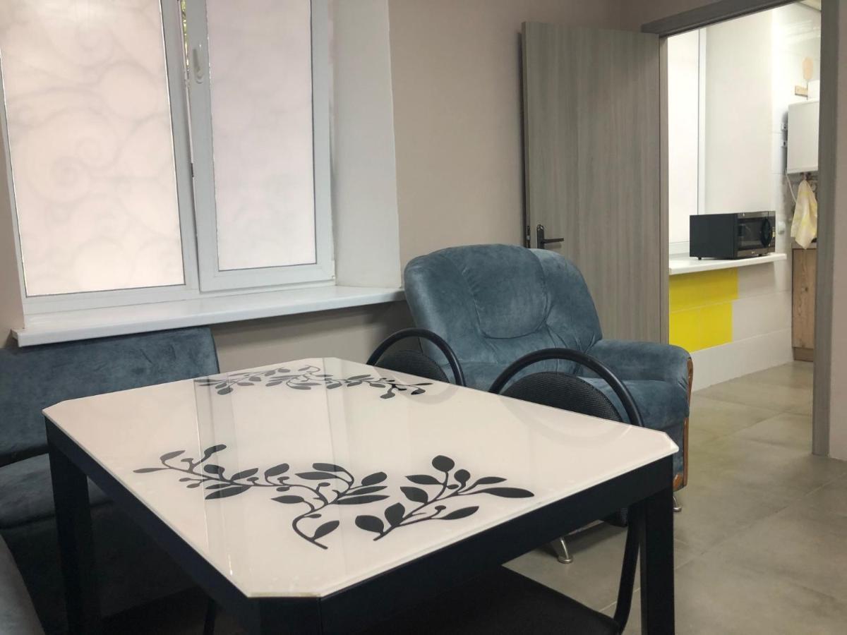 Nigoyana,23 Apartment Вокзал Днепр Esterno foto