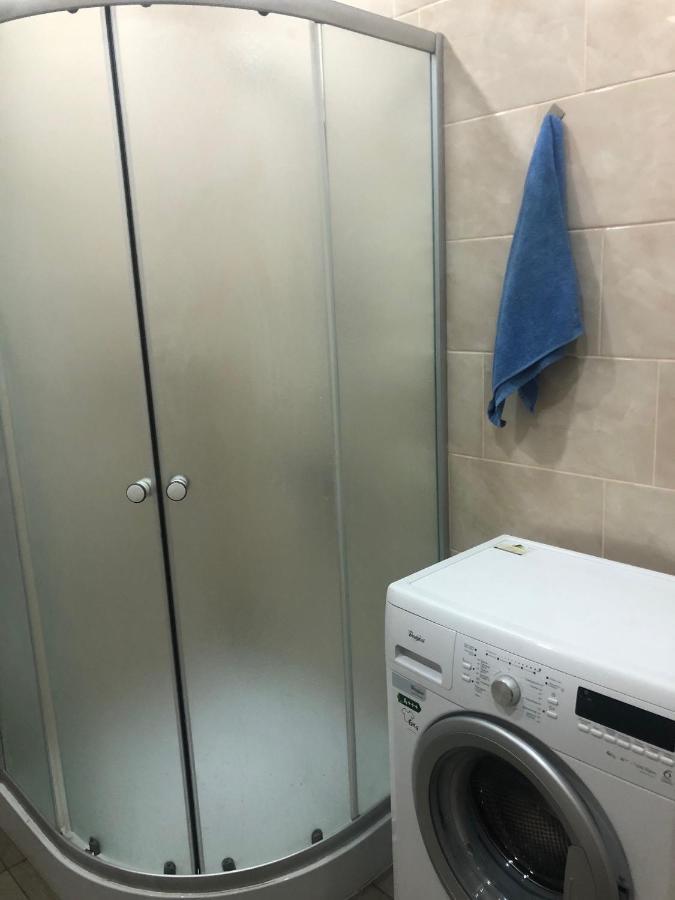 Nigoyana,23 Apartment Вокзал Днепр Esterno foto