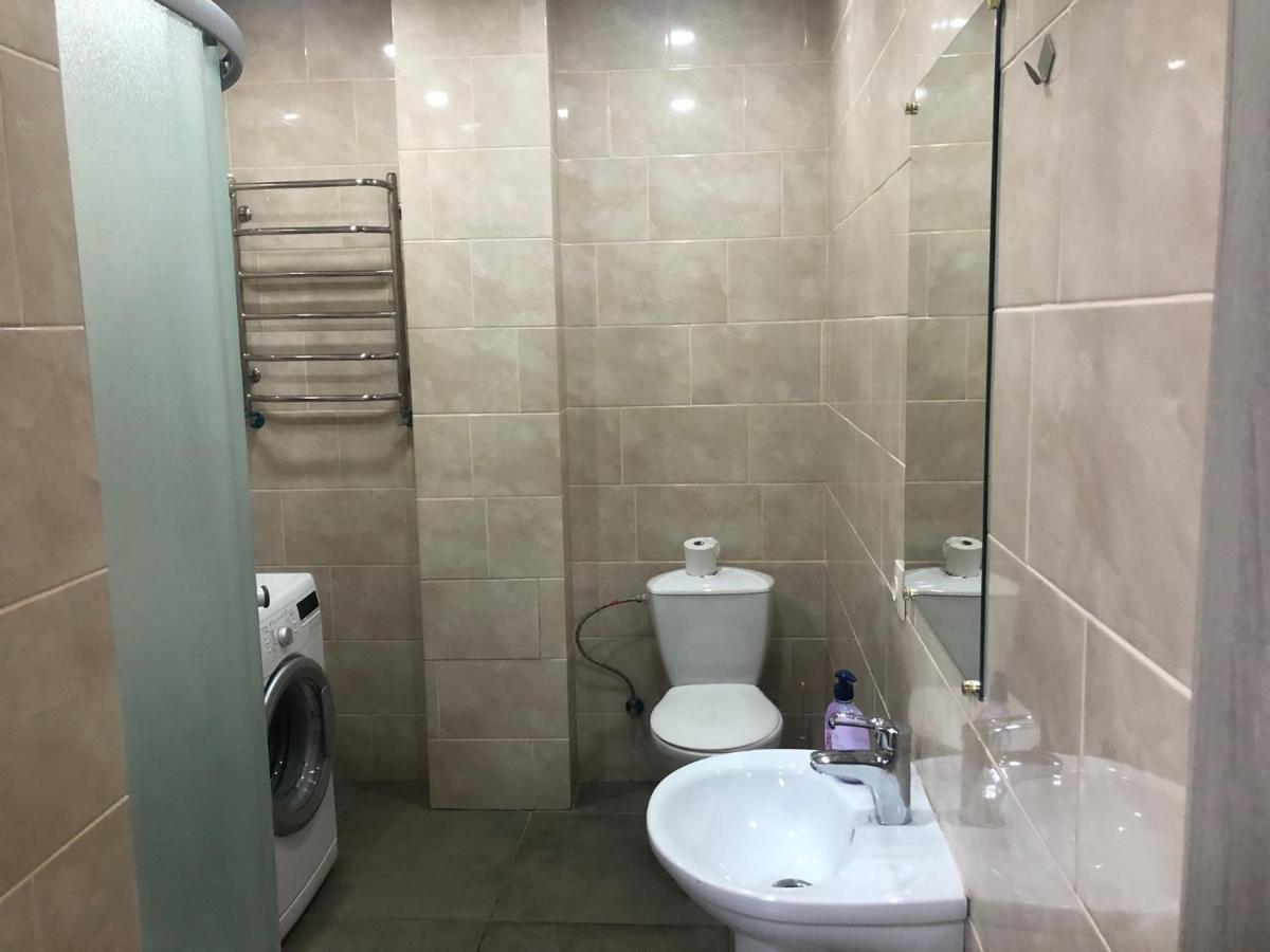 Nigoyana,23 Apartment Вокзал Днепр Esterno foto